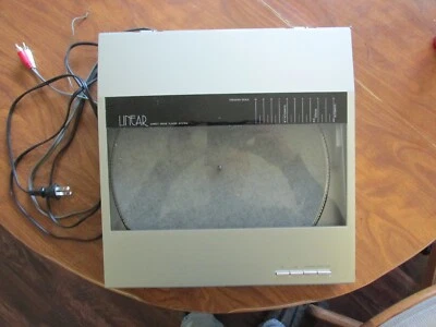 Sanyo P33 Japanese Record player Linear tracking Turntable Automatic Vintage - Image 1 of 4