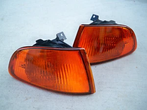For 92-95 Honda Civic 2/3Dr Coupe Hatch Frost Amber Corner Light Blinker Parking - Picture 1 of 1