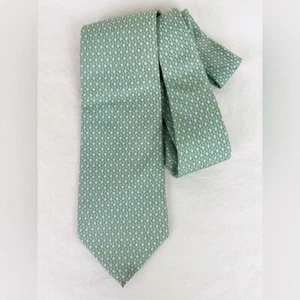 Vineyard Vines Green with Blue Stars Silk Tie - Picture 1 of 7