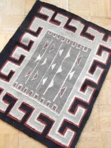 VINTAGE NAVAJO INDISCHER TEEC NOS POS TEPPICH - SCHÖNE FARBEN + DESIGN + SAUBER! - Bild 1 von 7