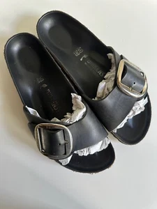 Birkenstock Madrid Big Silver Buckle Slide Black Size 40 EUC - Picture 1 of 6