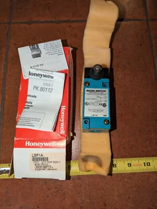 Honeywell LSF1A Micro Switch Limit Switch 600VAC 10A - Picture 1 of 5