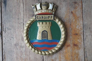 Vintage Cardiff Coat of Arms Heraldic Crest Plaque - Picture 1 of 6