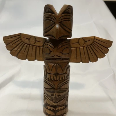 Tótem costa noroeste, Harvey y Josie Williams. Nootka. Firmado 8 pulgadas  Foto 1 de 4