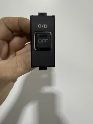 Interruptor/botón de sobremarcha en tablero Dodge Dakota 87-96 #56007184 Foto 1 de 4