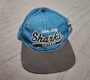 Gorra de hockey vintage de los tiburones de San José de lana SnapBack barrido de cola sombrero de iniciación - Imagen 1 de 4