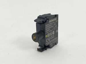Siemens 3SU1401-1BB30-1AA0 LED Module - Picture 1 of 5