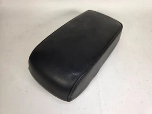 2006-2010 Hummer H3 Center Console Lid Black Leather Armrest OEM - Picture 1 of 7