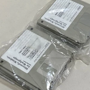 Microsoft Windows 3.11 on 3.5" 1.44MB Floppy Disk install - Workgroups (8 Disks) - Picture 1 of 5