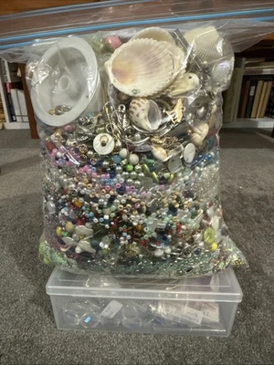 8.5kgs Bulk Mixed Beads & Charms Craft DIY jewellery Making W/ Swarovski Beads - image 1 of 4