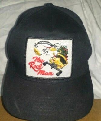 复古 The Reel Man Patch Fishing Lure 黑色平沿帽卡车司机 — 第 1/4 张图片