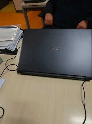 computer portatile usato - Immagine 1 di 4