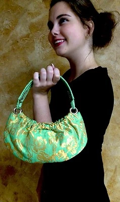 Kate Spade NY Pequeño Marina "BONITO FLORAL" VERDE TAPIZ PLATA Bolso Cartera Bolso de Mano Foto 1 de 4