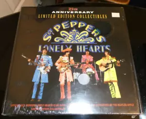 25th Anniversary Limited Edition Collectibles Sgt. Pepper's Lonely Hearts Club - Picture 1 of 6