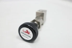 Dragon 318A9758P13 Manual Stainless Needle Valve 2000psi 1/4in Npt - Picture 1 of 6