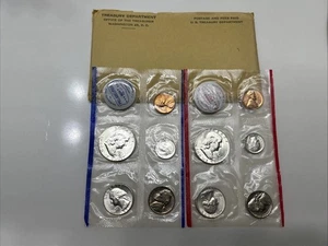 1961 P & D UNCIRCULATED SET- US MINT-90 % SILVER. - Picture 1 of 12