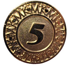 Prendedor Mary Kay MK tono dorado 5 años servicio empleado - Imagen 1 de 7