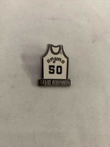 Vintage NBA 1996 David Robinson San Antonio Spurs Hat Lapel Pin - Picture 1 of 2