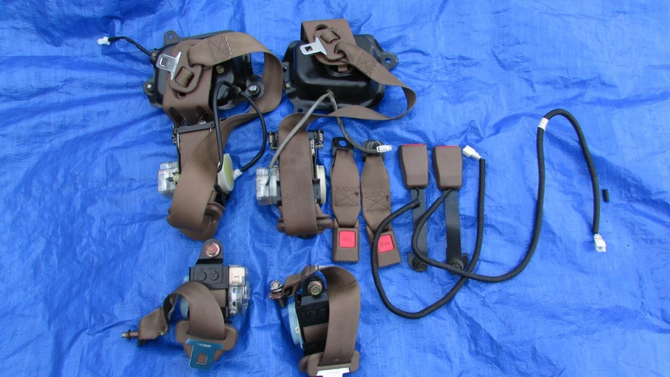 90-93 Nissan 300ZX 12s 2+2 Cinturones de Seguridad Juego Completo Delantero y Trasero Foto 1 de 4