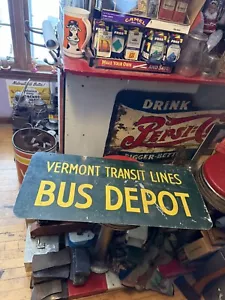 Insegna Vintage VT Vermont Transit Lines Bus Depot Trasporto Strada Strada Metallo - Foto 1 di 12