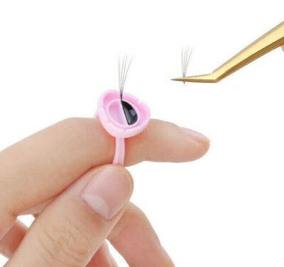 Eyelash Glue Holder Grafting Individual Eyelashes Quick Blossom Heart Shape Ring - Image 1 of 4