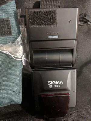 Sigma EF - 500 Shoe mount Flash FOR A CAMERA DSLR  - Image 1 of 4