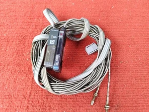 P:MP2 Keyence QL-R01 QLR01 Optical Fiber ,FS-V20R FSV20R and sensor - Picture 1 of 4