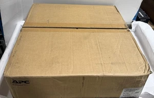 New APC 2U Rack Mount 1500VA UPS SMT1500RM2UC w/ Batteries - Picture 1 of 4