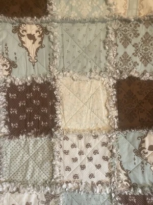 Edredón de trapo marrón y como nuevo Foto 1 de 4