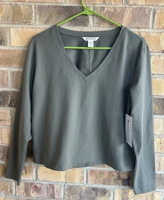 NWT Athleta Essential V Neck Cropped Top Womens Small Green Long Sleeve - Image 1 of 4