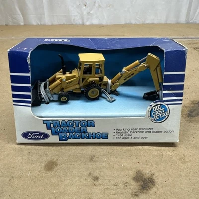Ertl 885 1:64 Diecast Ford Tractor Loader Backhoe - Image 1 of 4
