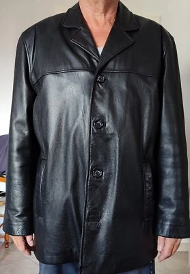 Schwarze Herren Lederjacke, neuwertig, sehr gutes Leder. Gr. 52/54 - Bild 1 von 4