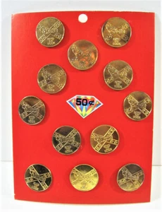 Spilla concerto rock Elvis King Of Rock Music vintage esposizione 12 su cartoncino vecchio stock - Foto 1 di 2