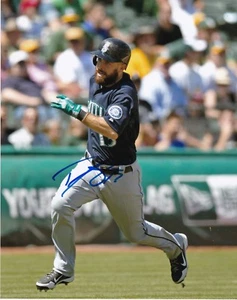 DUSTIN ACKLEY SEATTLE MARINERS ACTION SIGNED 8x10 - Picture 1 of 1