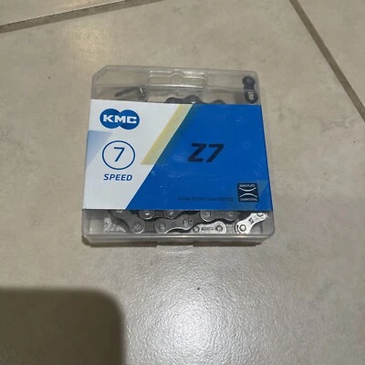 KMC Z7 7 Speed  Bicycle Chain 116L 1/2" x 3/32" NEW - Image 1 of 2