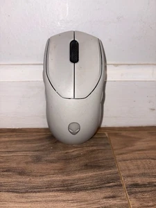 Alienware Tri-Mode Wireless Gaming Mouse - AW720M - No Receiver. - Picture 1 of 4