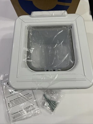 Disco Microchip/ID Cat Mate Elite Solapa para Gato con Control Temporizador Modelo 355W NUEVO ABIERTO Foto 1 de 4