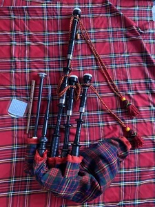 Bagpipe Finger Placement Pipe (MeurTreanadh Mhor )+ Finger Chart Non Payable - Picture 1 of 5