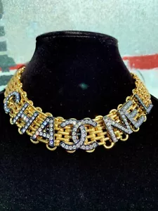 CHANEL CC | GOLD CRYSTAL DARK GREY CC | LINK CHOKER NECKLACE - Picture 1 of 21