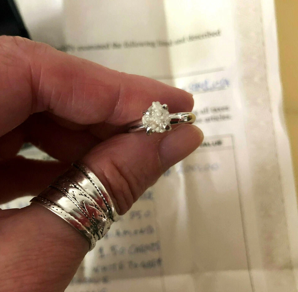 ANILLO DE COMPROMISO diamante crudo de 1,50 quilates, metal plata de ley, chapado en platino Foto 1 de 1