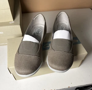 Clarks Cloud Steppers Sillian Sun Sage Tan Denim Slip On Flats Sneakers SZ 6M - Picture 1 of 12