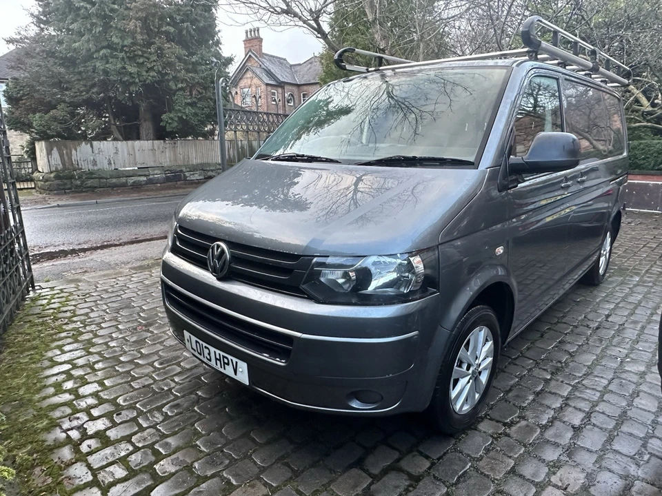 VW Transporter T30 Trendline 102 to SWB 4dr - Image 1 of 4