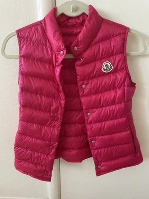 Moncler девочки Liane Gilet розовый канал выстеганный пуховик жилет sz 10 - Изображение 1 из 4