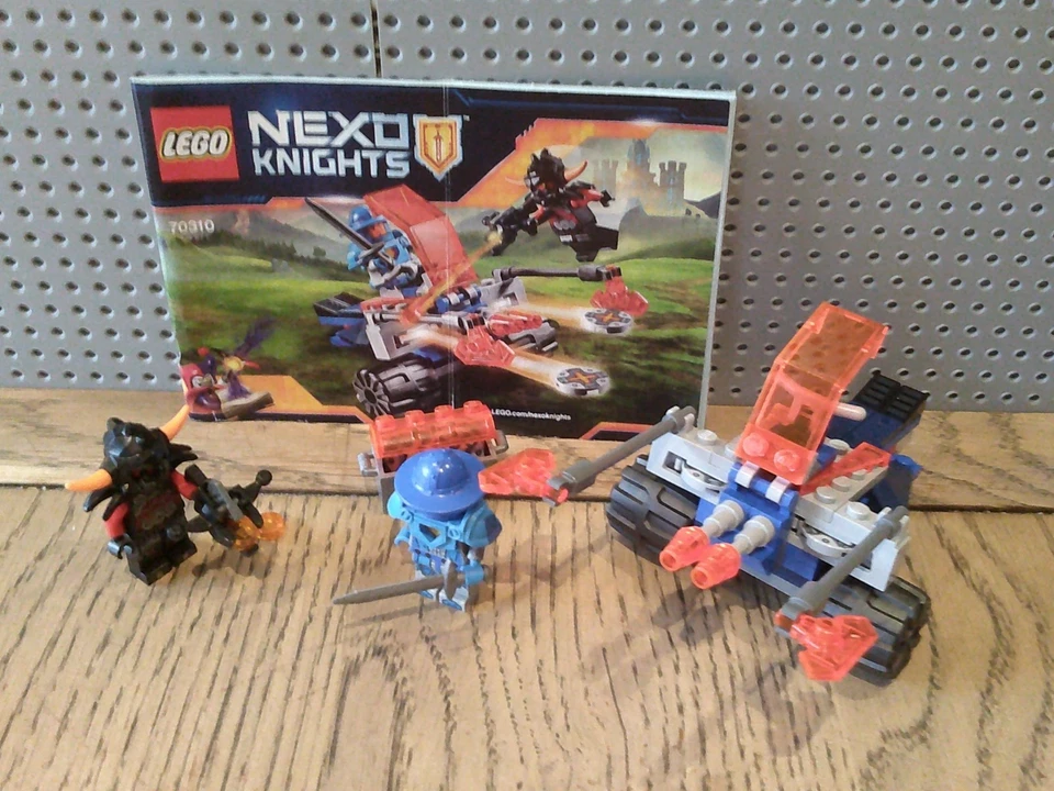 Lego Nexo Knights 70310 Knighton Battle Blaster (100% Complete) Ash - Image 1 of 1
