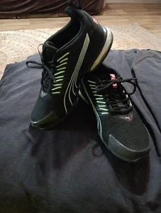 PUMA Womens Voltaic Evo Black Cross Training Shoes Size 8. - Picture 1 of 9