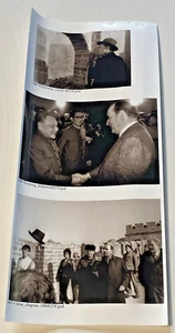 Analoges Foto F. MITTERAND in China wirft seinen Hut - 17 x 35 cm - schöner Zustand - Bild 1 von 2