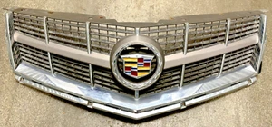 2010 - 2012 Cadillac SRX Front UPPER Grille Chrome w/ Emblem OEM 25778321 - Bild 1 von 9