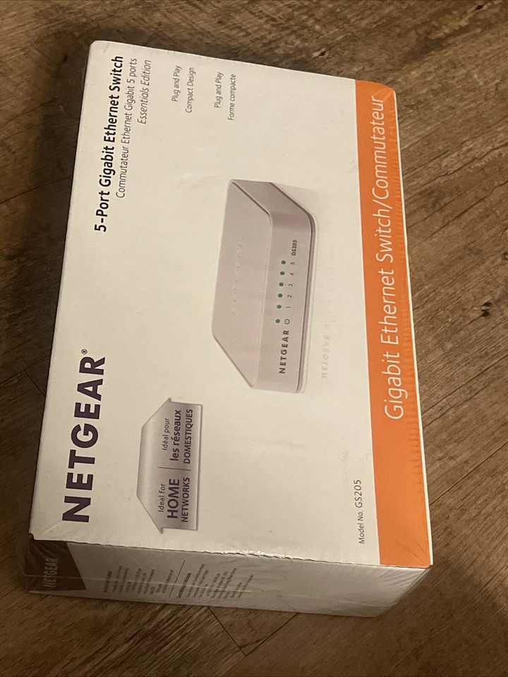 NETGEAR (GS205100PAS) 5 Port Gigabit Ethernet Switch - New/ Sealed - Image 1 of 2