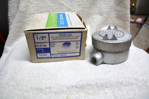 GUJE-50 O-Z/GEDNEY HAZARDOUS LOCATION CONDUIT Junction BOX WITH COVER 1/2"HUB - Picture 1 of 3