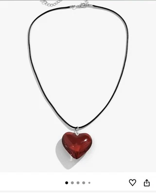 Collar Corazón Cristal Rojo Minimalista Pequeño Y2K Años 90 Retro Vidrio Cordón Negro Nuevo Foto 1 de 3